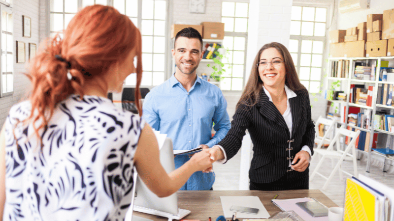 $55,000 a Year Is How Much an Hour? 8 new job min