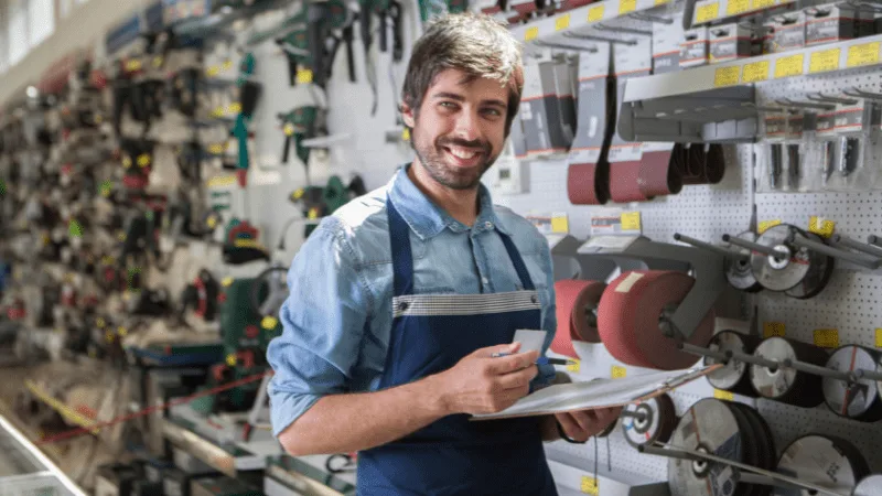 $35,000 a Year is How Much an Hour? 5 store manager min